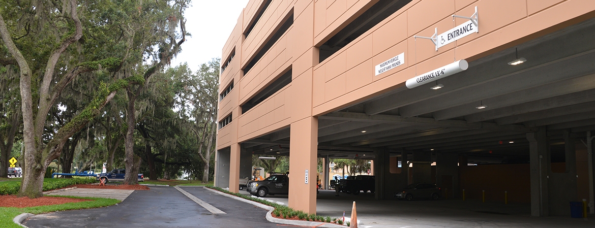 brandon regional hospital parking garage