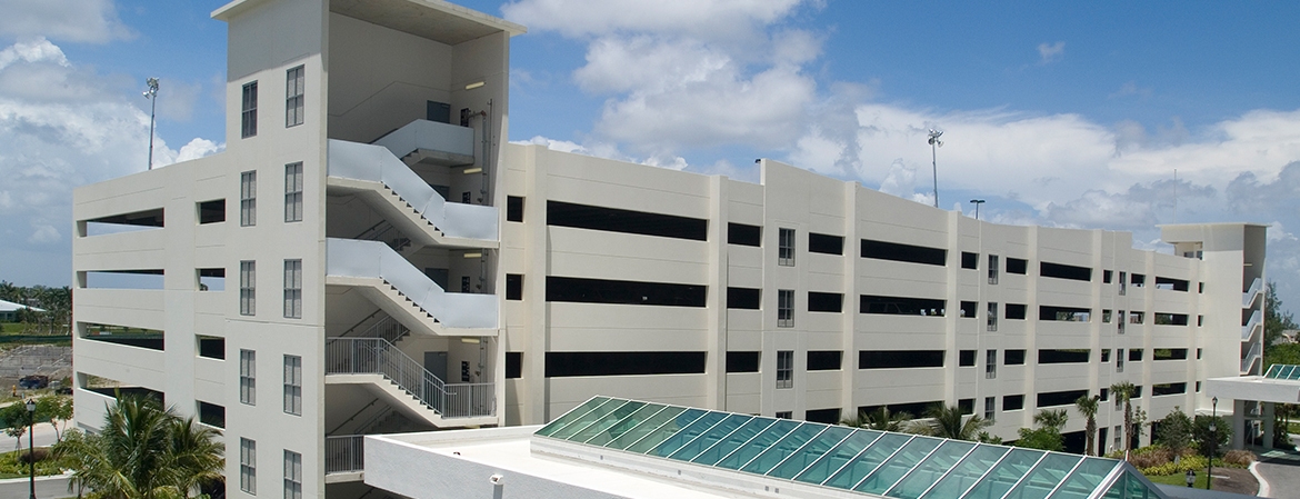 biscayne landing parking garage