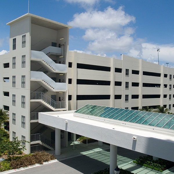 biscayne landing parking garage