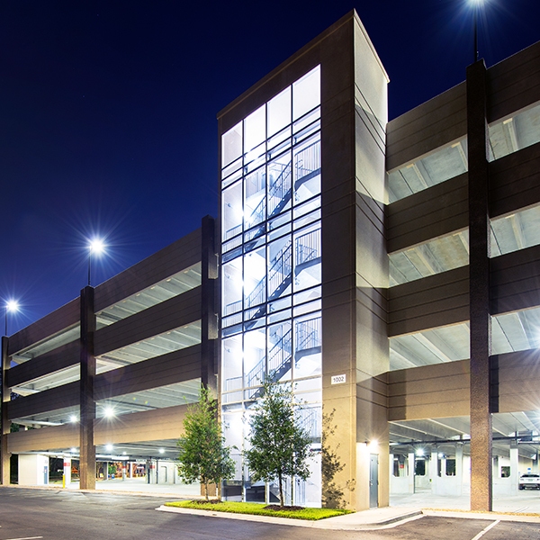 gramercy woods parking garage