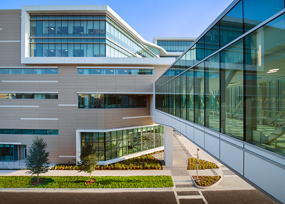 Exterior view of G-Deck garage.